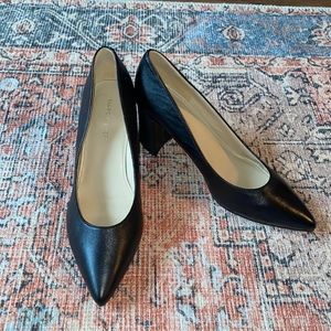 Like new Marc Fisher block heels